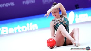 aa q juul moeller josephine nor ph simone ferraro sfa03848 copia